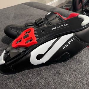 Peleton Cycling Shoes 46